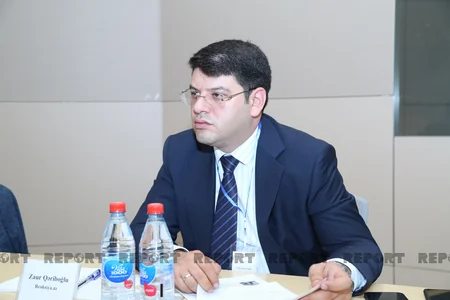 “Mediada islahatlara doğru” mövzusunda seminarlar davam edir