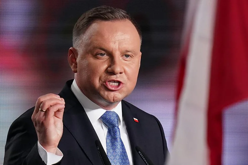 Президент Польши провел телефонный разговор с Байденом и Зеленским