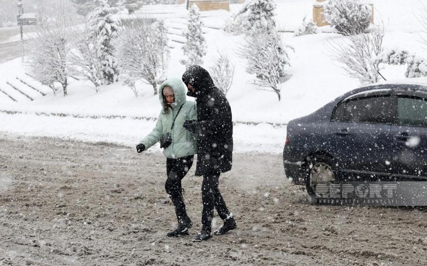 Cəlilabad və Biləsuvarda qarlı hava səbəbilə 7 nəfər yıxılaraq xəsarət alıb