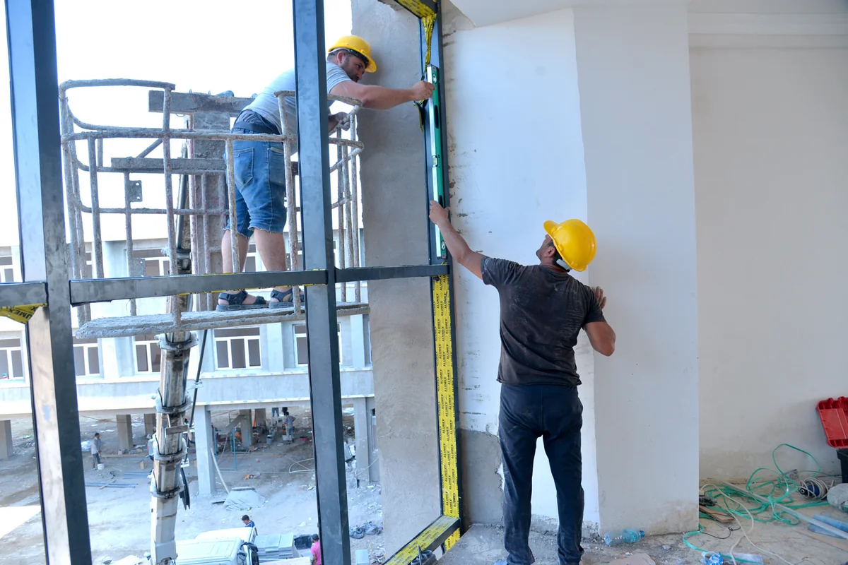 BŞTİ: Ehtiyac olan ərazilərdə 4 yeni məktəbin tikintisi tamamlanıb