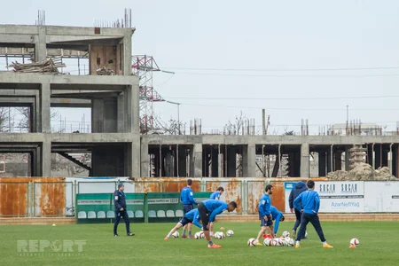 Futbol üzrə Azərbaycan milli komandası Malta ilə oyuna hazırlaşır - FOTOSESSİYA
