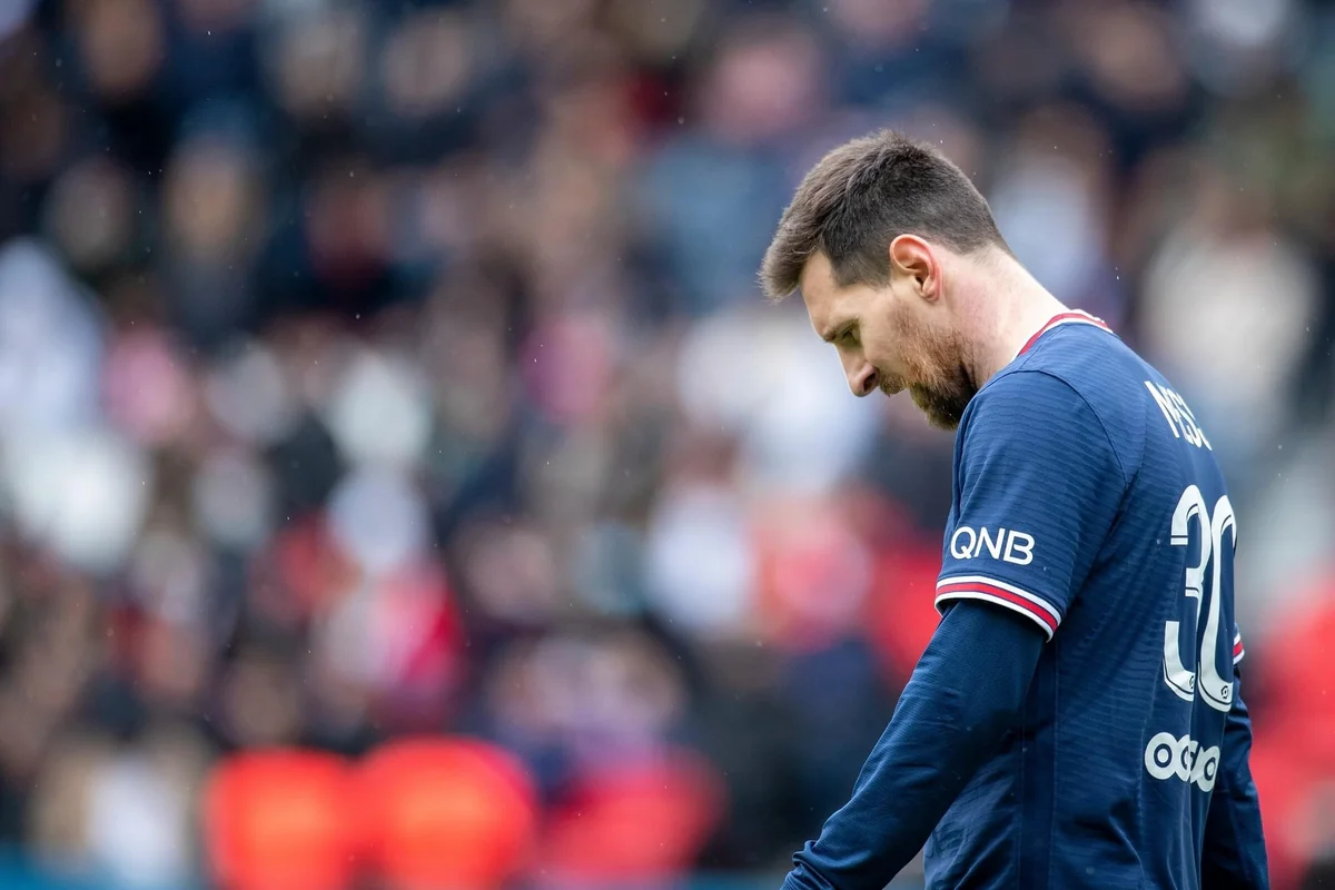 Lionel Messi zədələnib