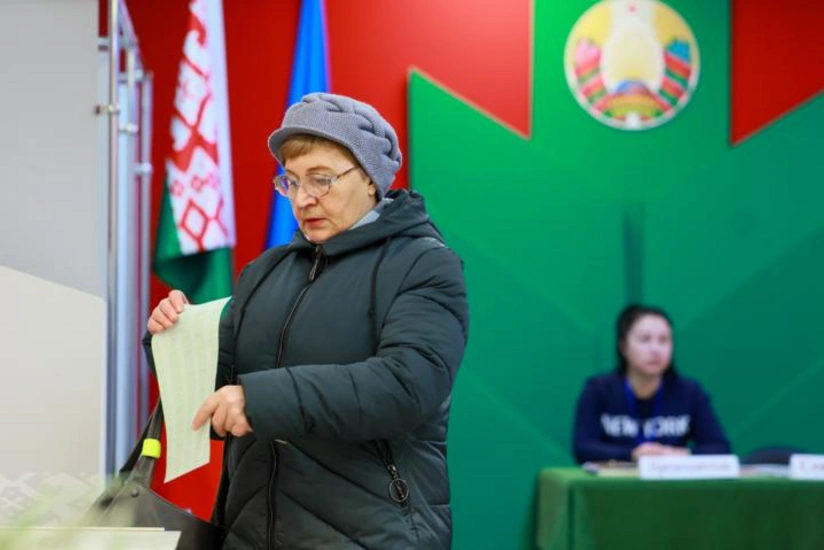 Polls open for Belarus presidential election