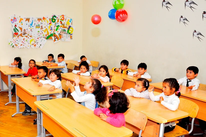 Məktəbəhazırlıq qruplarına 14 mindən çox uşaq qeydiyyatdan keçib