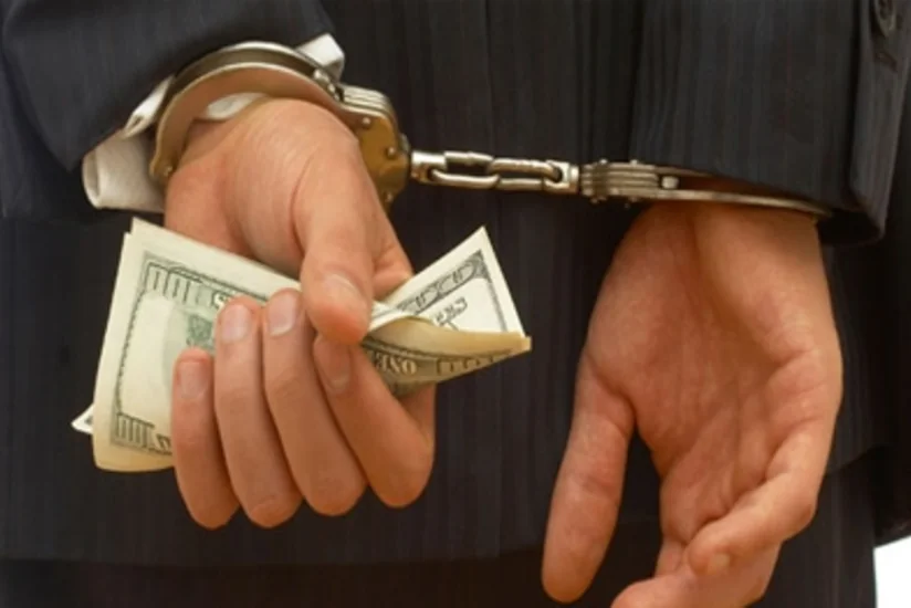 ️Qubada vətəndaşların etibarından sui-istifadə edərək onlara 57 min manat ziyan vuran şəxs saxlanılıb