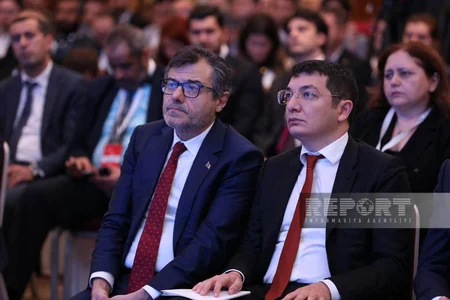 Bakıda Azərbaycan İnvestisiya və Gənc Sahibkarlar Forumu keçirilir