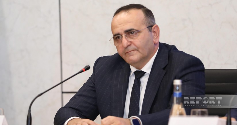 Самир Абдуллаев: Выпуск электробусов на линии сократит выбросы вредных веществ в атмосферу