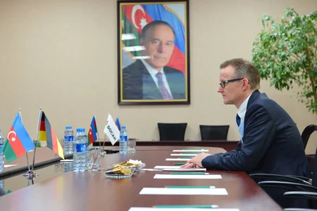 “Azərikimya”da Almaniya səfiri ilə görüş keçirilib