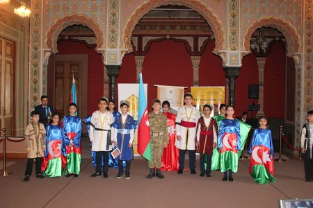 Состоялось мероприятие по случаю 100-летия государственного флага Азербайджана