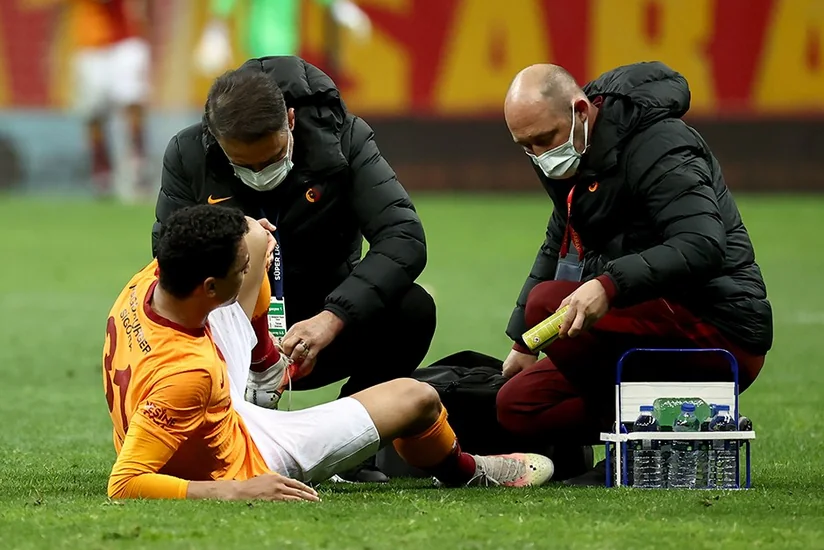 Qalatasarayın hücumçusu üçün mövsüm bitdi