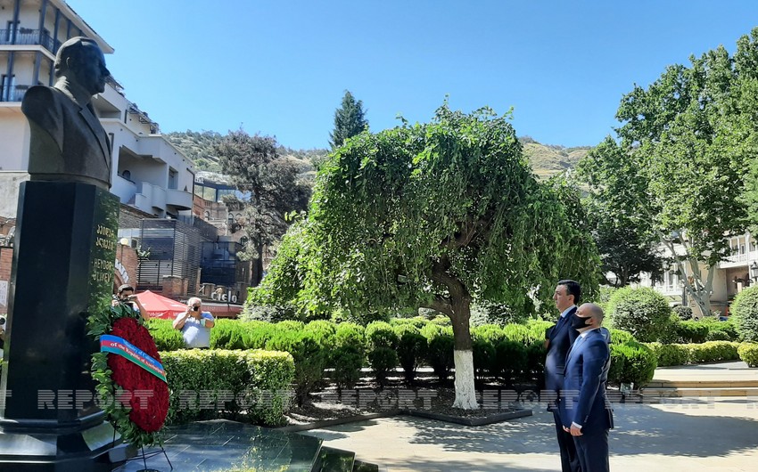 Azərbaycanın mədəniyyət nazirinin Gürcüstana səfəri başlayıb
