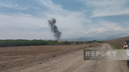 Roots of Peace president informed about mine threat in Fuzuli
