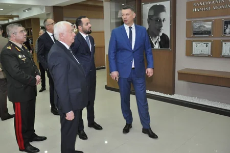 Bosniya və Herseqovinanın təhlükəsizlik naziri FHN-in Akademiyasında olub