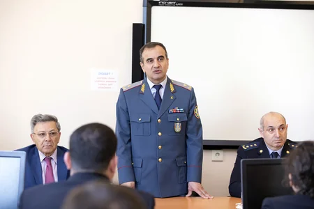 Gömrükdə xidmətə hazırlıq təlimlərinin qiymətləndirmə mərhələsi keçirilib