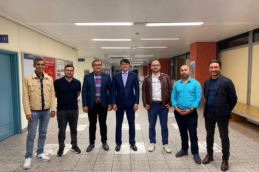 Köln Universiteti Klinikasında azərbaycanlı tibb mütəxəssisləri ilə görüş keçirilib