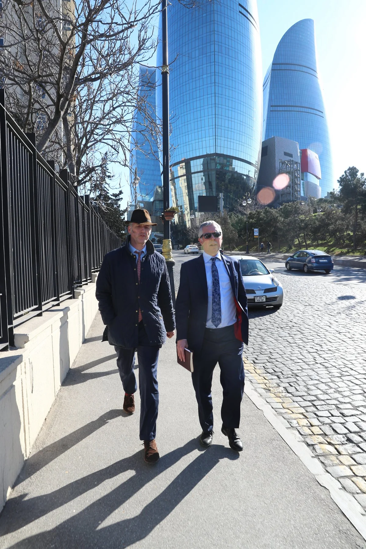 Britaniyalı nazir və səfir İçərişəhər Ənənəvi İncəsənət Mərkəzində olublar