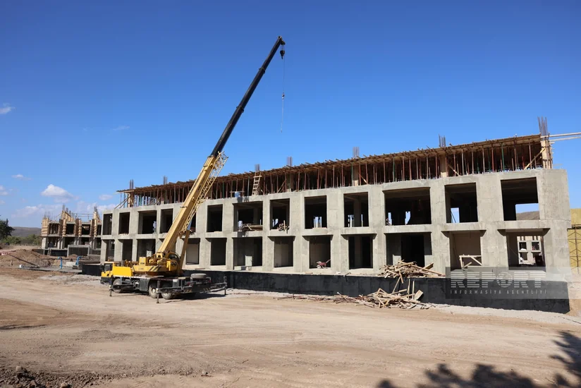 Xidmət rəsmisi: “Zəngilan yaşayış kompleksində minimalizm, modernizm üslublarından istifadə edilib”