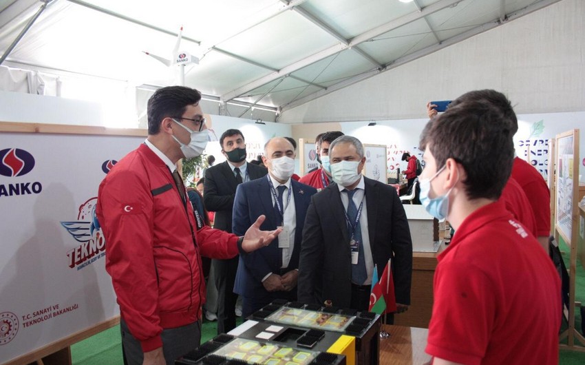 Fərid Qayıbov İstanbulda Teknofestə qatılıb