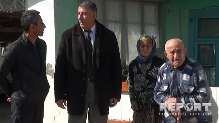 Aprel döyüşlərində şəhid olmuş və yaralanmış hərbçilərin ailələrinə bayram sovqatı aparılıb - FOTO