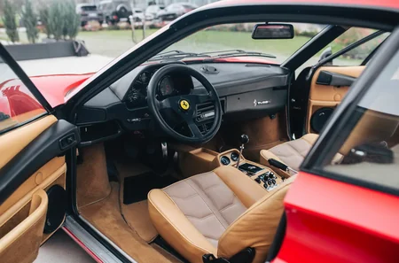 Малолитражную Ferrari выставили на аукцион в Германии