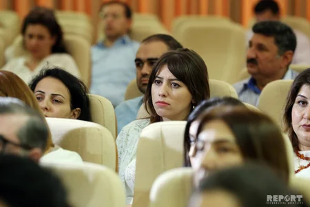 AMEA-nın Mərkəzi Elmi Kitabxanasında Milli Mətbuat Günü münasibətilə tədbir keçirilib
