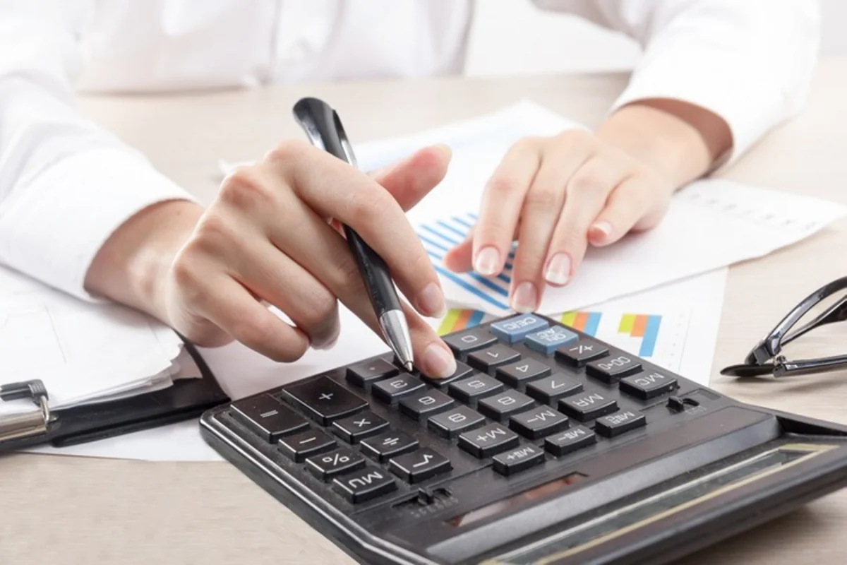 Azərbaycandakı bankların kredit portfelinin dinamikasına görə renkinqi (01.04.2019-2020)