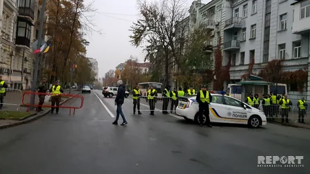 Ukrayna DİN: Kiyevin mərkəzindəki mitinqə 2 min nəfər toplaşıb - FOTO