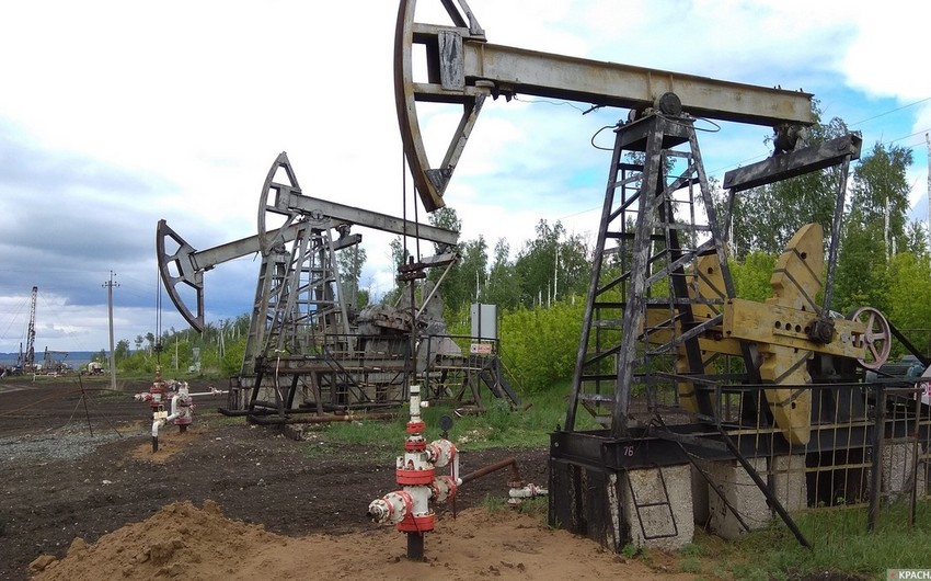 US oil & gas rig count falls for fourth week in a row - Baker Hughes