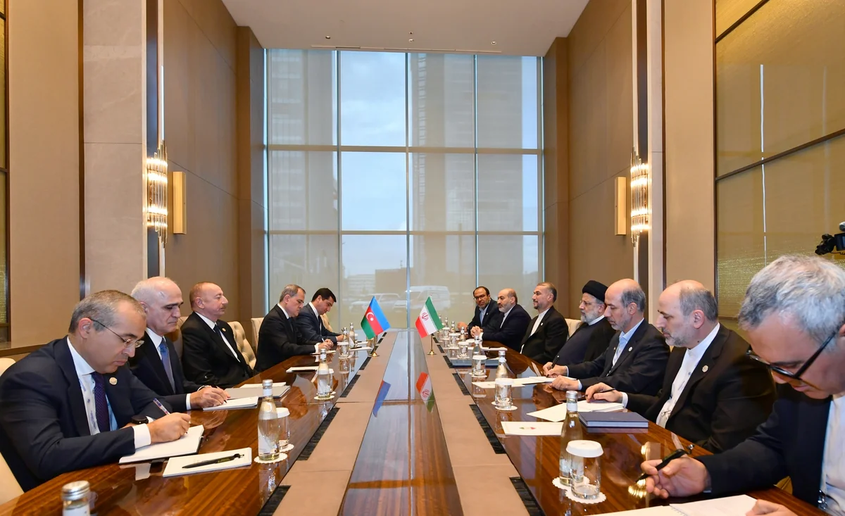Azərbaycan Prezidenti iranlı həmkarı ilə birgə nəqliyyat layihələrindən danışıb