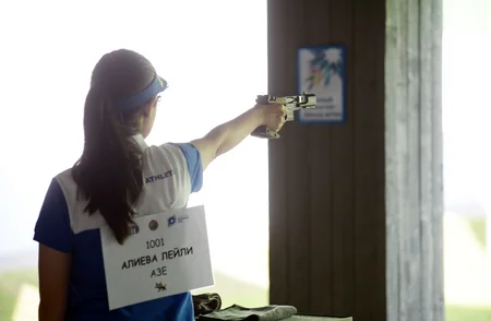 Azərbaycan atıcısı II MDB Oyunlarında yenidən finala yüksəlib