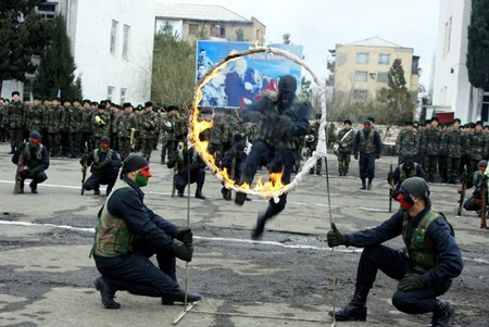 Azərbaycan əsgərləri təntənəli surətdə hərbi and içiblər