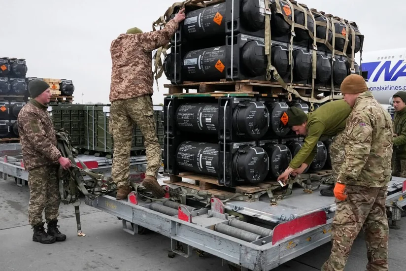 Washington Post: ABŞ dəniz yolu ilə Ukraynaya daha çox silah verməyə başlayıb
