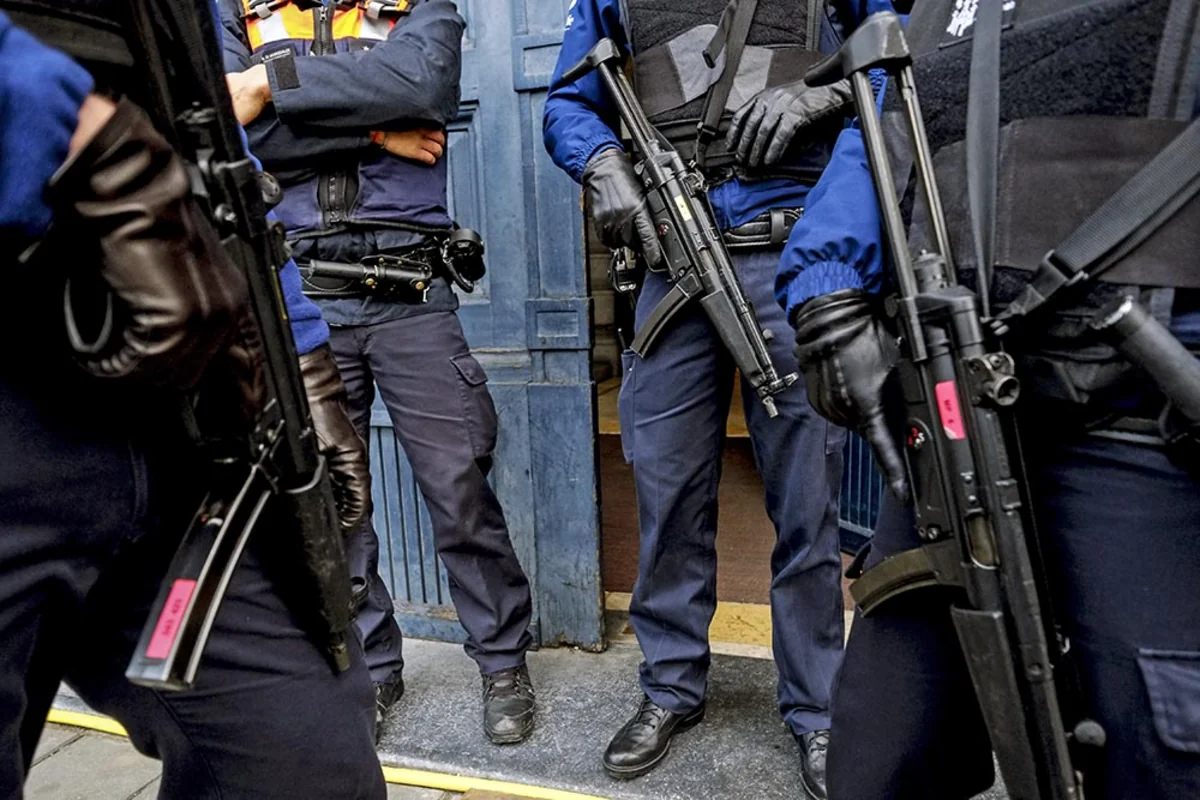 Two Azerbaijani businessmen, taken hostages in Ukraine, released