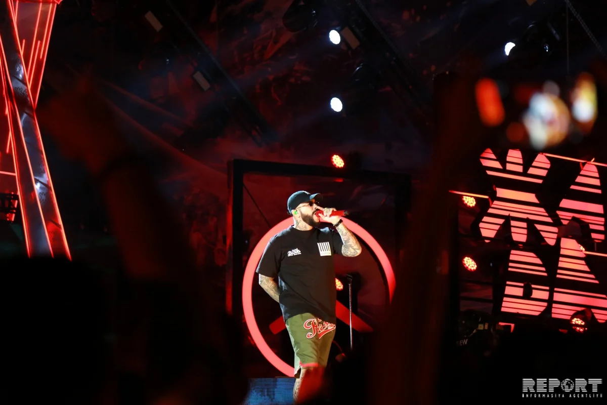Timati JARA-nın səhnəsində solo konsert verib - FOTO