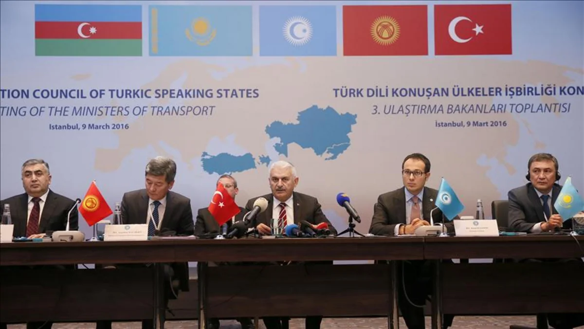 Türkiyəli nazir: Bakı-Tbilisi-Qars dəmir yolu layihəsinin reallaşdırılması üçün heç bir maneə yoxdur