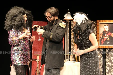 Tbilisidəki Azərbaycan teatrı görkəmli aktyorumuzun nəticələrinin iştirakı ilə yeni tamaşa təqdim edib