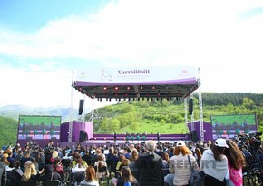 Euronews prepares report on Kharibulbul festival in Shusha