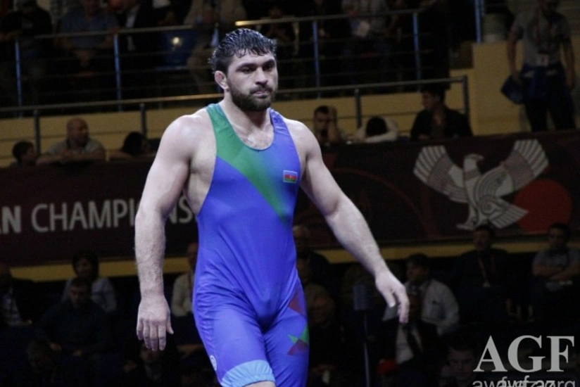 Шариф Шарифов завоевал бронзовую медаль в России