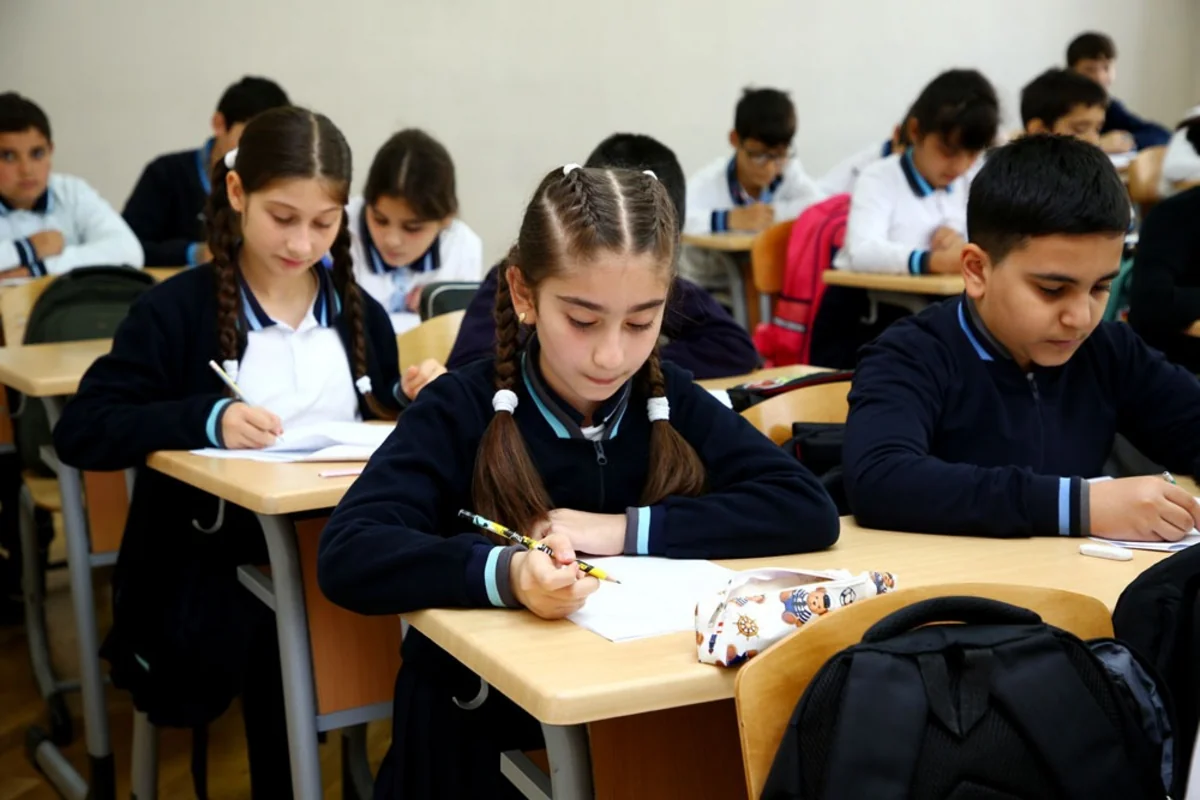 Bayramdan sonra məktəblərdə tədrisin başlayacağı tarix açıqlanıb - RƏSMİ