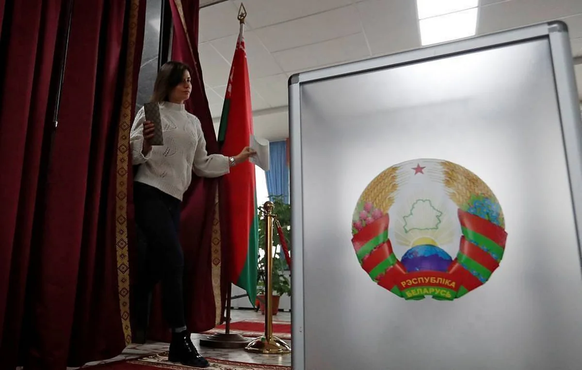 Belarusda növbədənkənar prezident seçkiləri keçiriləcək