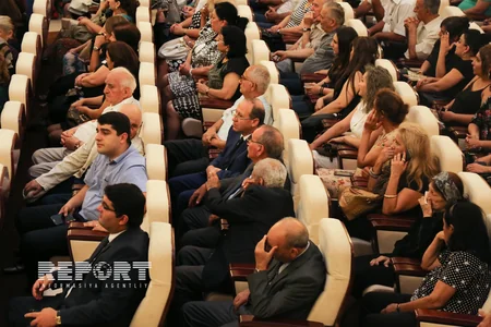 Akademik Ağamusa Axundovla vida mərasimi keçirilir - FOTO