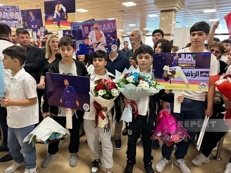 Dünya çempionu olan Azərbaycan cüdoçusu Vətənə qayıdıb