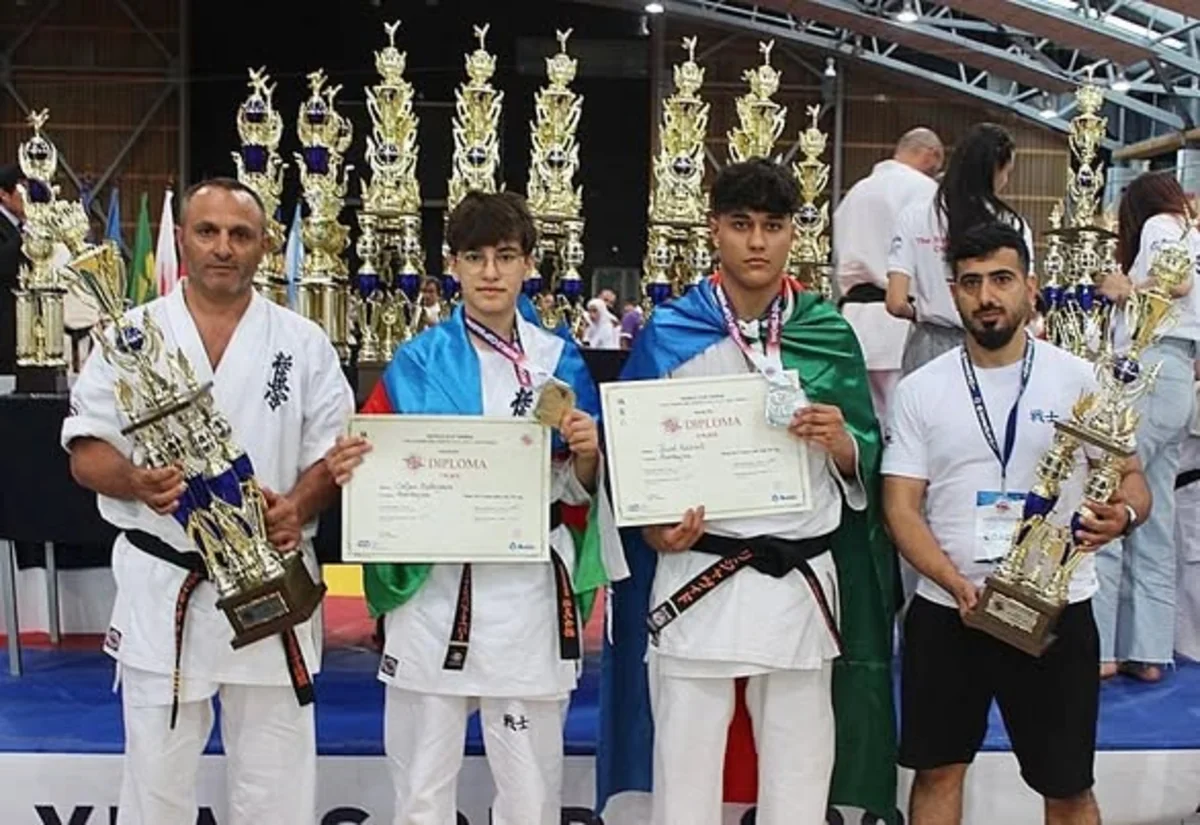 Azərbaycanın iki karateçisi Bolqarıstanda keçirilən Dünya Kubokunda medal qazanıb