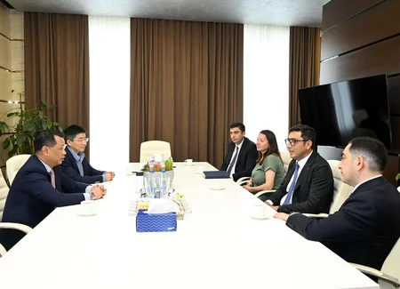 Fərid Qayıbov Malayziya Olimpiya Şurasının prezidenti ilə görüşüb
