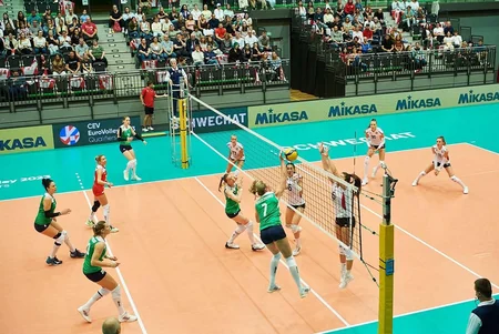 Azərbaycanın qadın voleybol millisi AVRO-2023-ə vəsiqəni qələbə ilə təmin edib