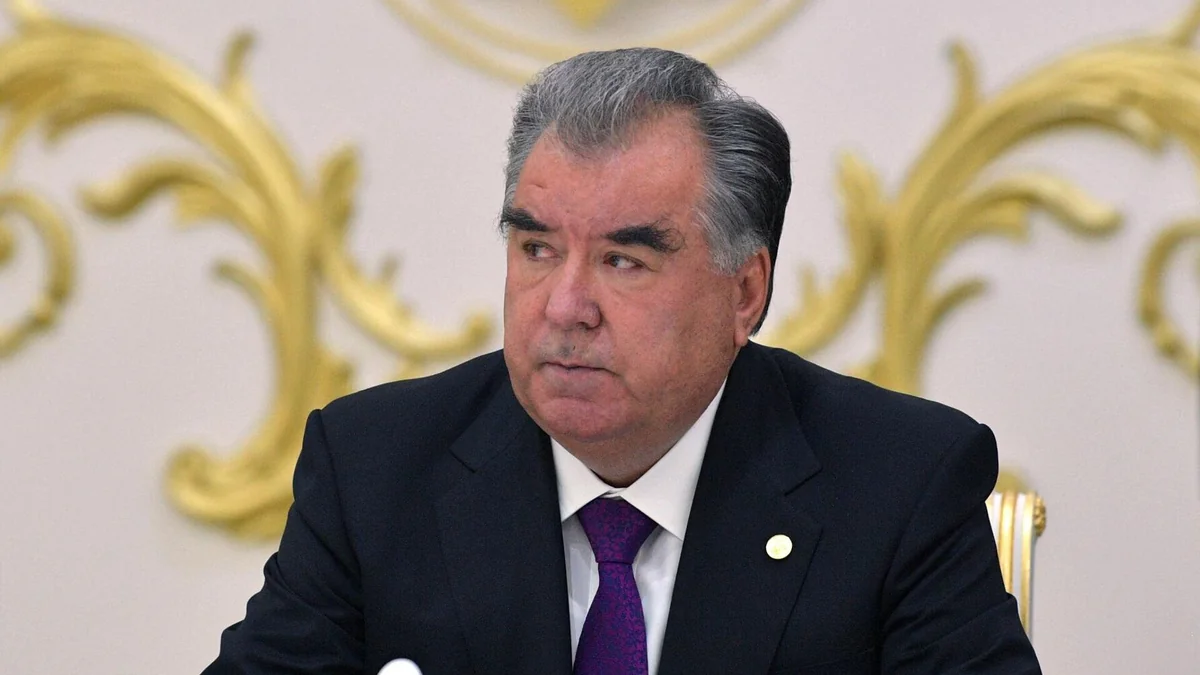 Rahmon: Tajikistan wants to see South Caucasus as prosperous region