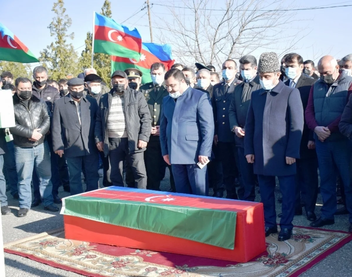 В Азербайджане похоронили еще одного шехида 