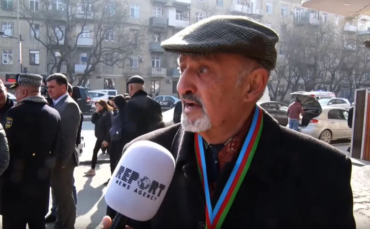 50 ildir avtomobil sürür, heç vaxt cərimələnməyib - VİDEOREPORTAJ