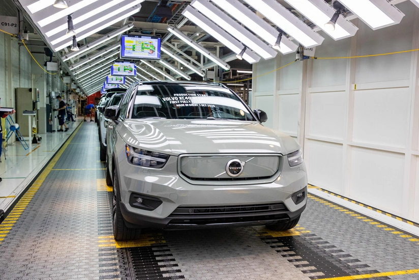 Volvo says it wants all its cars to be leather-free by 2030