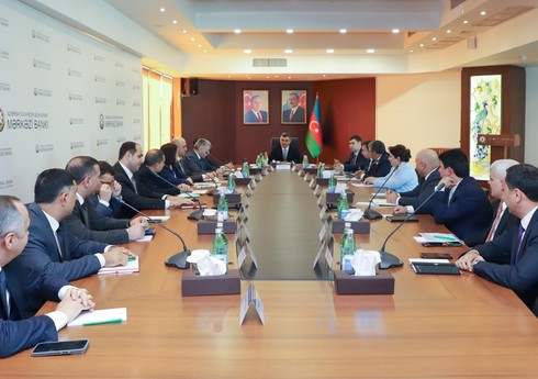 Azərbaycan mikromaliyyəçilərinin I rübdəki fəaliyyətinin nəticələri müzakirə olunub